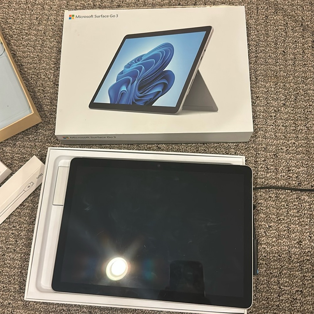 Microsoft surface go 3